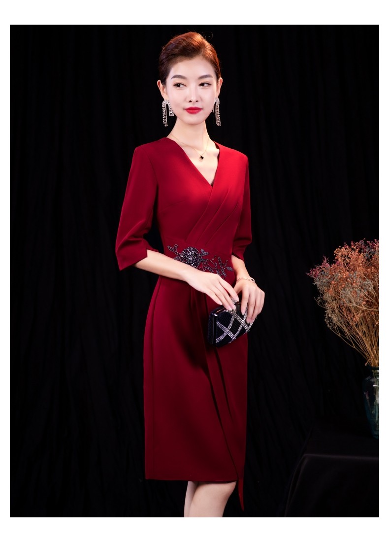 品牌喜婆婆婚礼晚礼服裙女气质高雅小众酒红色妈妈婚宴连衣裙轻奢女装