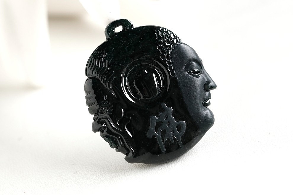 石之富珠宝缅甸天然翡翠糯种墨翠一念之间吊坠1781克