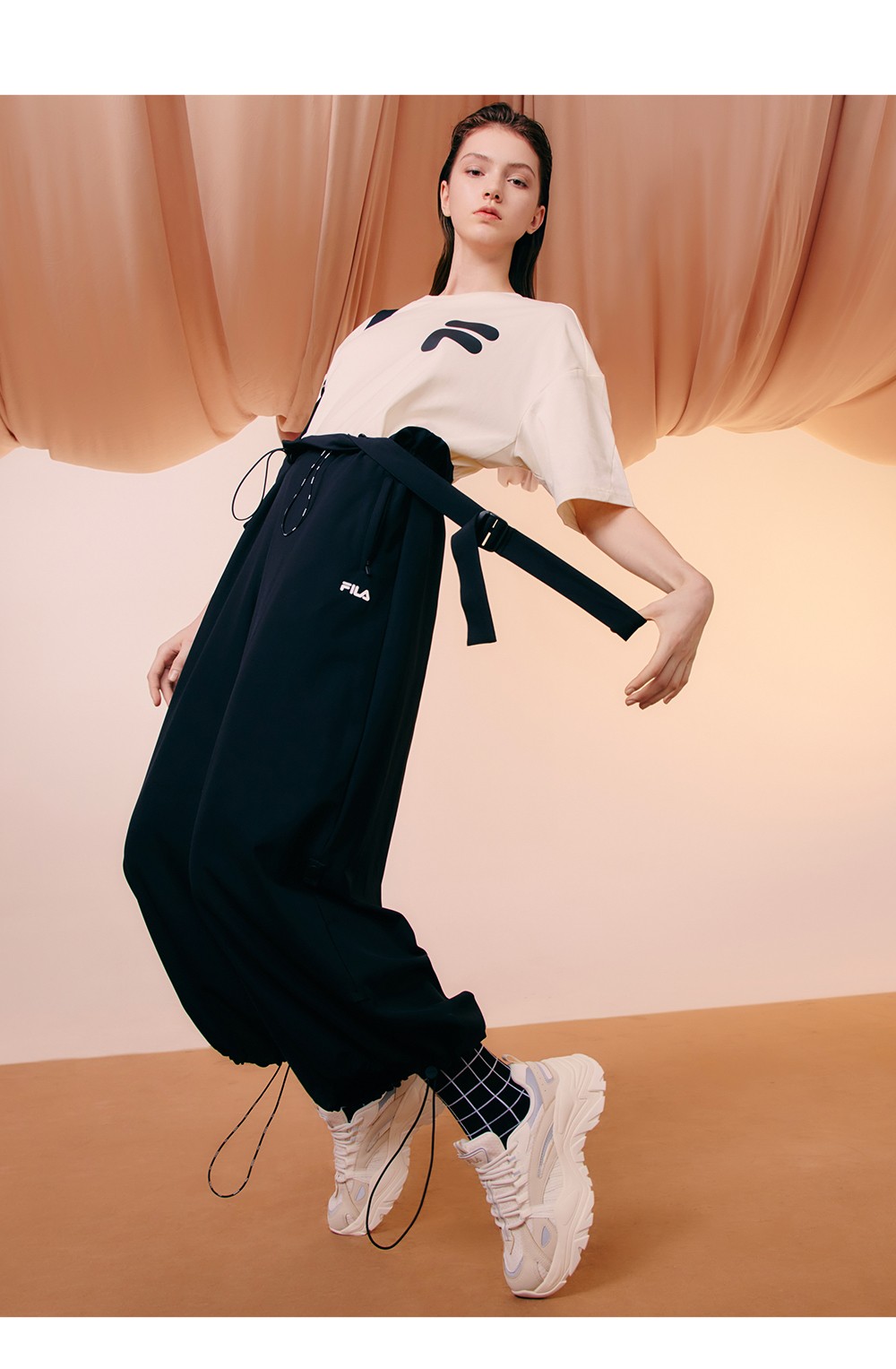 filafusion斐乐潮牌官方sofia鱼刺女鞋爹鞋休闲轻便时尚厚底慢跑步鞋