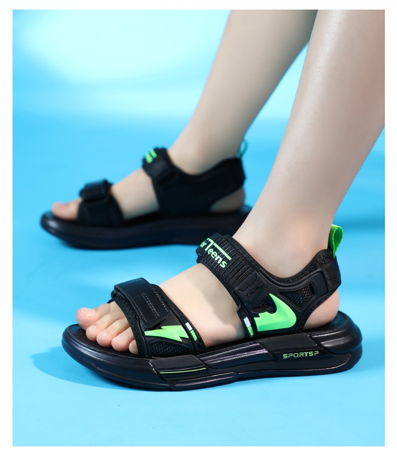 七波辉男童凉鞋2022夏季新款潮软底防滑中大童小孩男款儿童沙滩鞋