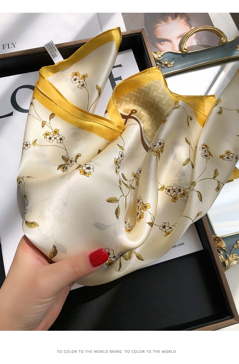 yunsijun【情人节礼物】小丝巾女夏天2021新款真丝桑蚕丝小方巾女百搭