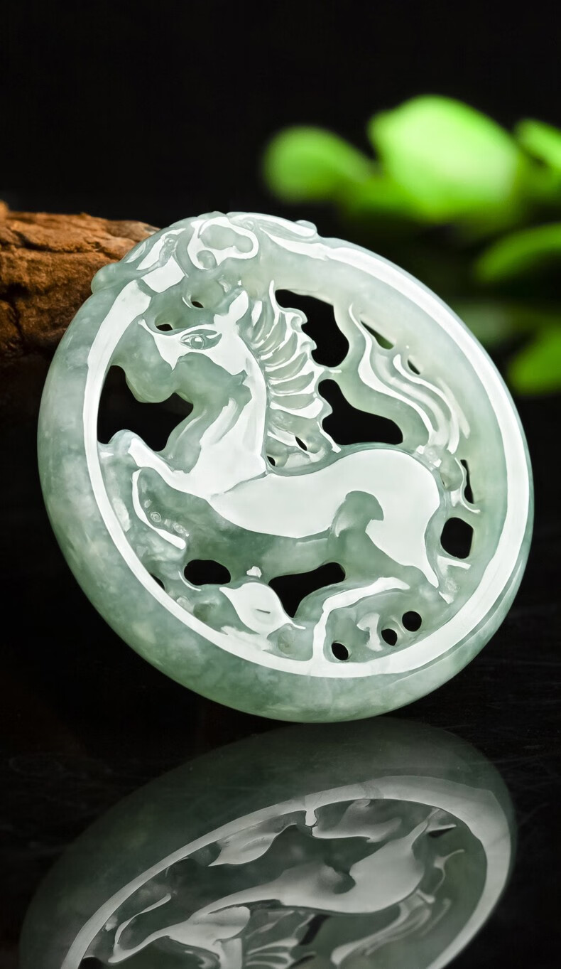 世盈 缅甸a货翡翠吊坠 生肖马马到成功玉石玉坠玉牌 生肖马圆形吊坠