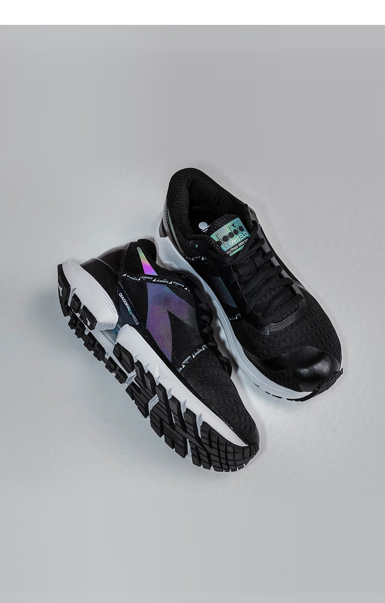 diadora迪亚多纳男子跑步鞋耐磨透气减震运动鞋mythosblushield黑白