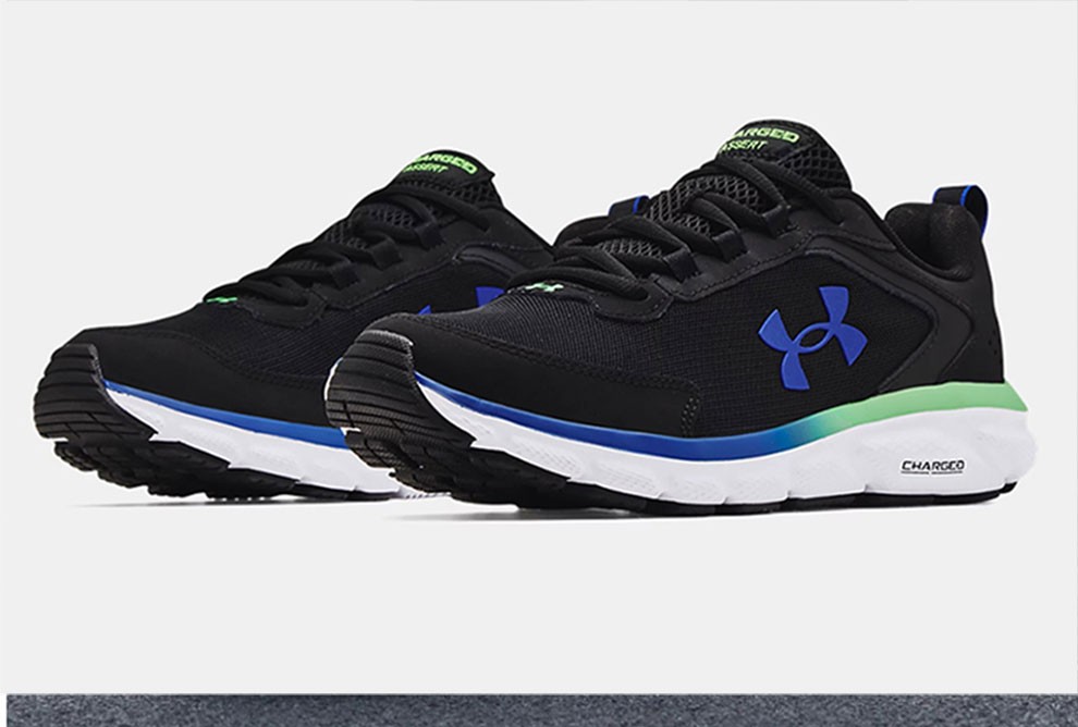 安德玛uachargedassert9男子跑步鞋轻盈缓震透气舒适运动鞋黑白蓝绿