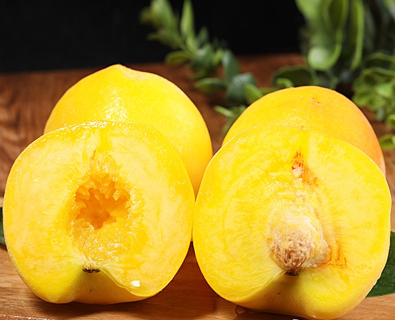 寻味君黄金油桃黄心脆甜桃子新鲜当季水果生鲜2斤