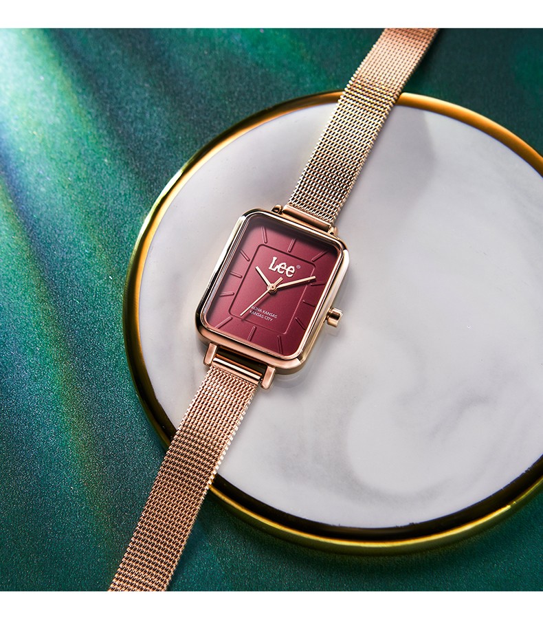 lee手表女士时尚防水石英方形手表细带小表盘简约潮流ins风小绿表职场