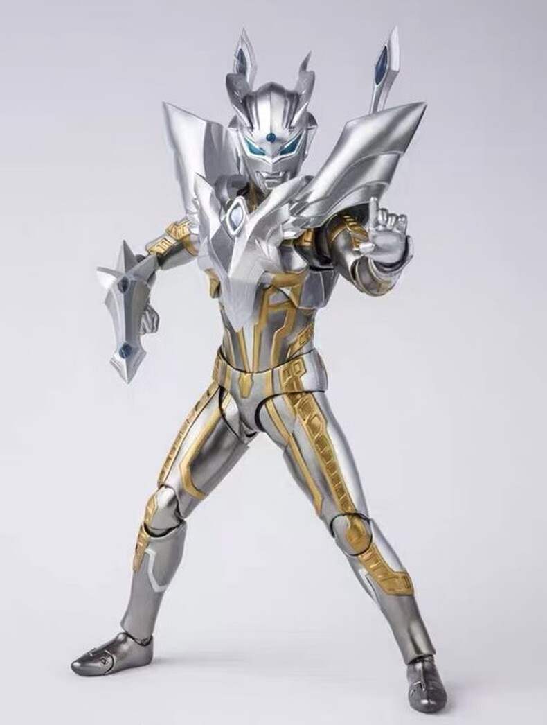 终极闪耀赛罗奥特曼手办shf德尔塔天爪act特利迦超关节可动人偶诺亚