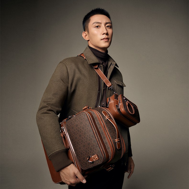 黄景瑜同款 七夕限定bally/巴利2021新款男包hadds棕色印花老花斜挎包