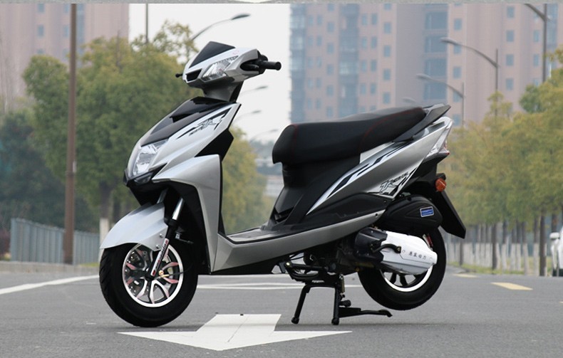 踏板摩托车可上牌外卖踏板车125cc尚领燃油车男女式踏板车鬼火迅鹰