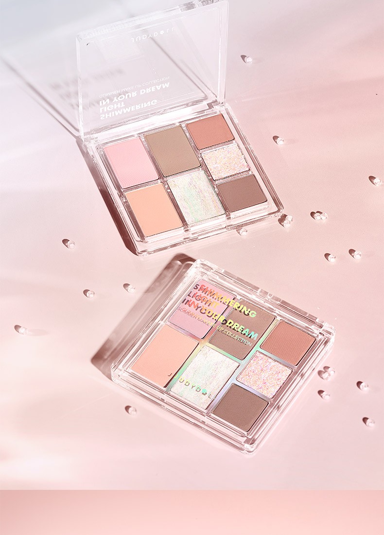 橘朵(judydoll)玩趣七色彩盘综合面部彩妆盘 眼影腮红高光修容粉质