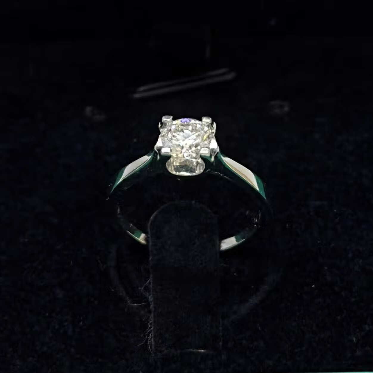 曼卡龙铂金61分钻戒(全套)/资产处置/ri20231105001