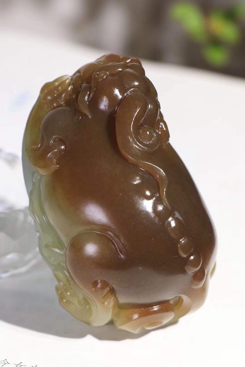 临香玉和田玉糖玉把件招财貔貅俏色活灵活现男女款把玩件