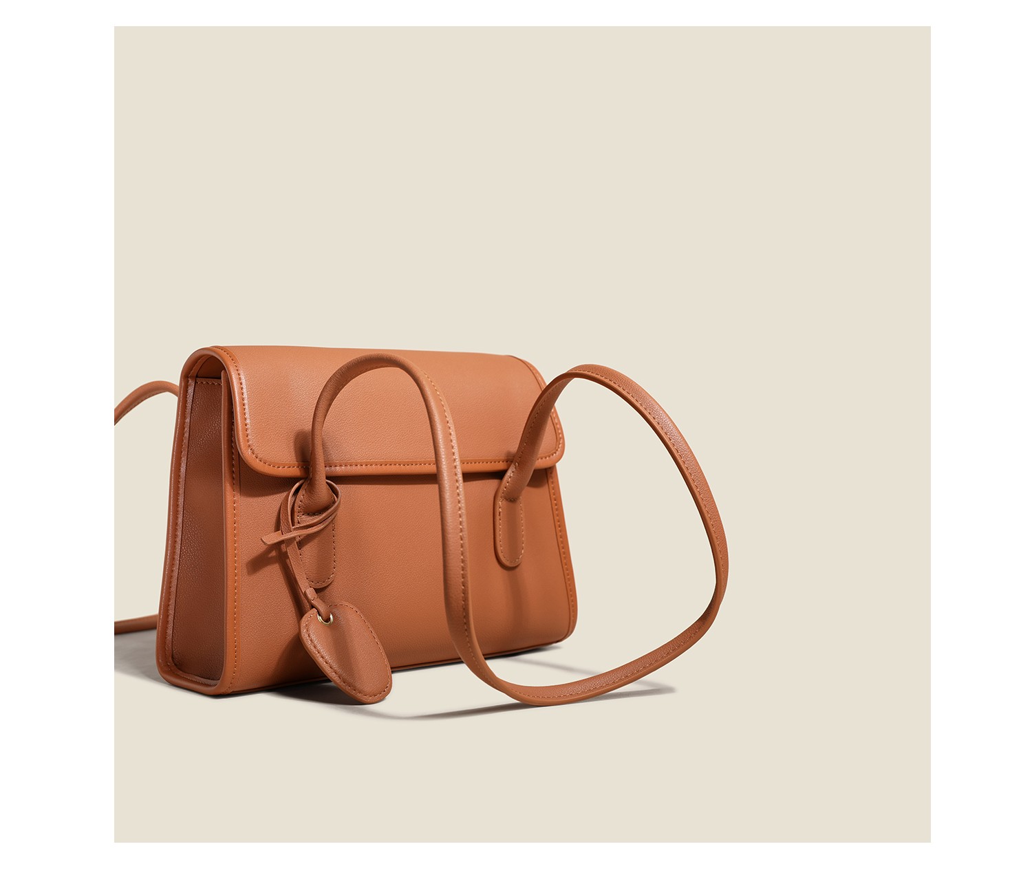 rsy轻奢品牌邮差包女包奢侈品2021夏季新款复古时尚通勤单肩包腋下包