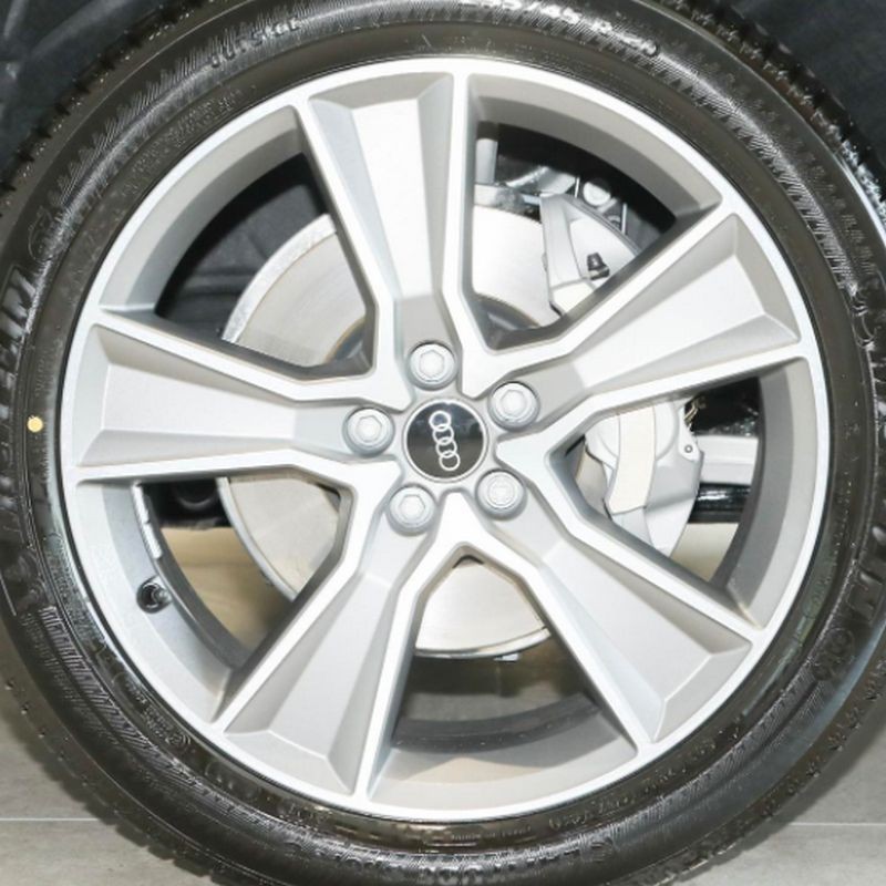 适配新款奥迪q5l18寸轮毂钢圈2021款新款奥迪q5l19寸20寸轮毂奥迪q3