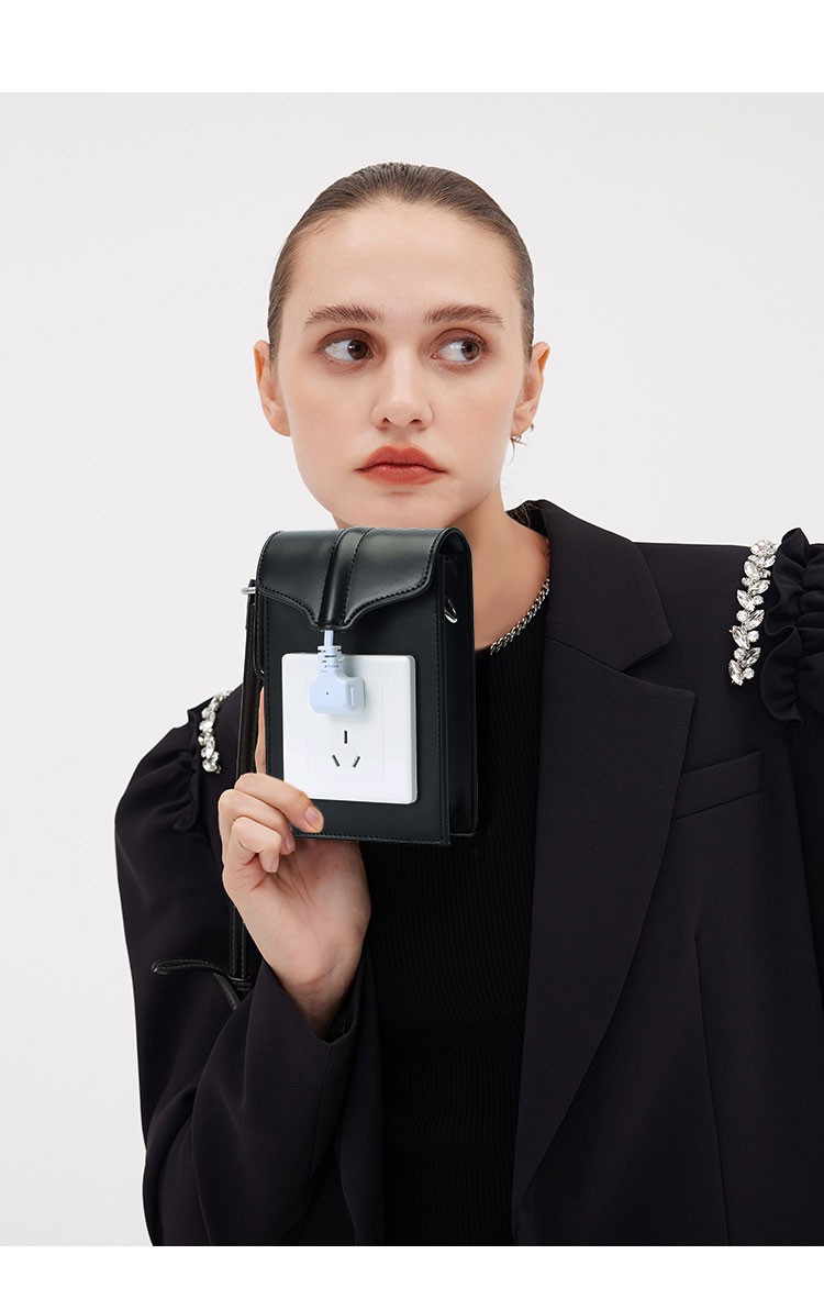 camilakorali品牌新款包包女包单肩斜挎手提烟盒包手机包插座包春季