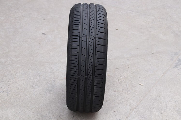 邓禄普 轮胎 dunlop汽车轮胎 sp-r1 r1 215/55r16 95h 适配迈腾/致胜