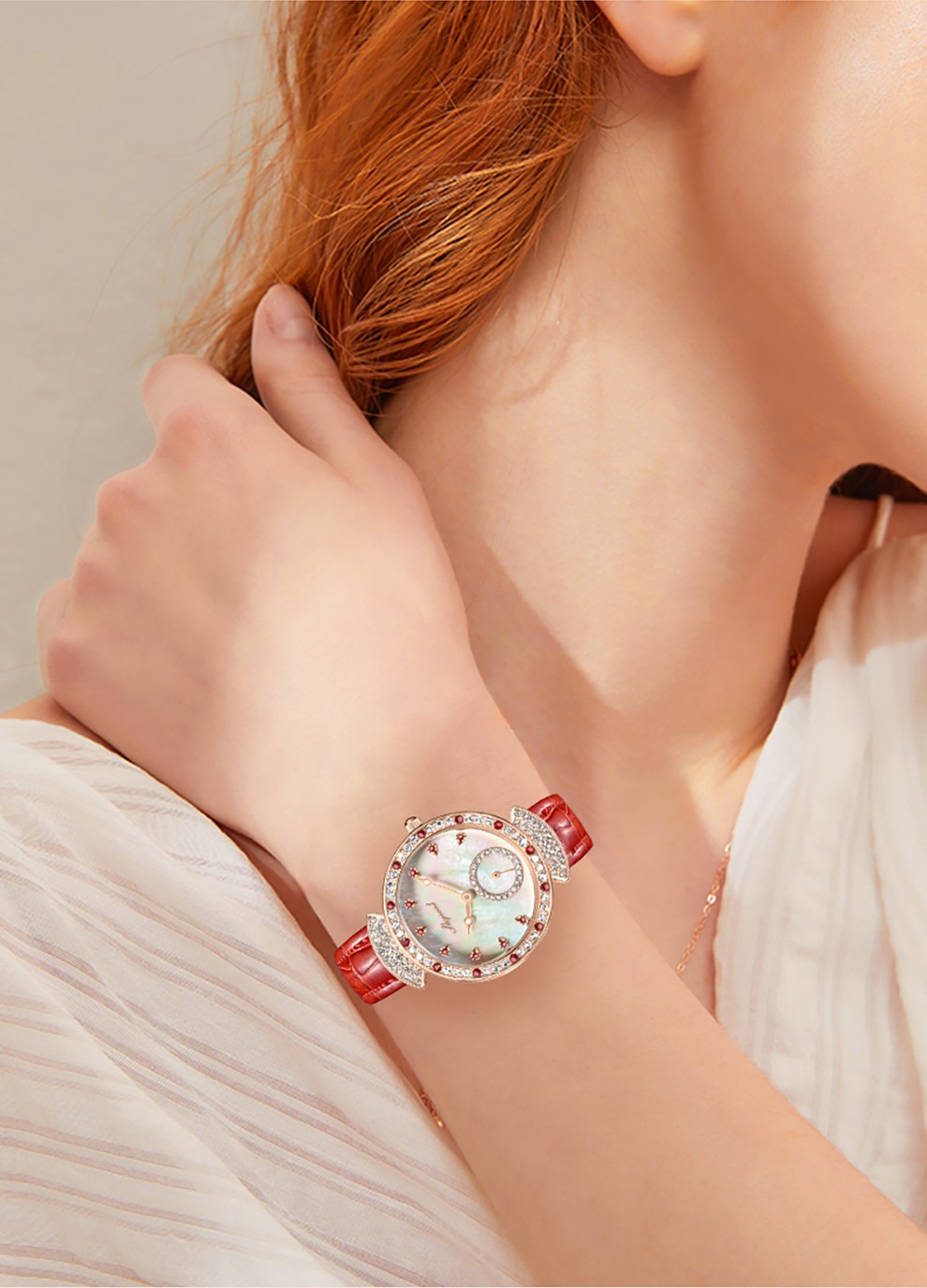 天代手表女士手表女款带钻时尚女表2020新款女式防水石英腕表本色白面