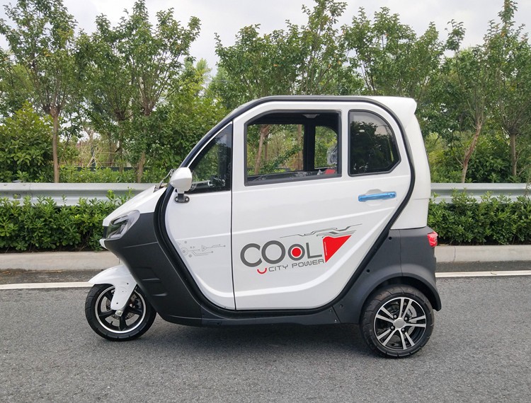 全封闭式电动三轮车载客半封闭接送小孩家用休闲车可上牌e3三轮非国标