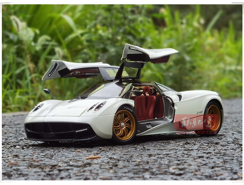 威利gta118帕加尼huayra花雅风神超跑合金汽车模型车模跑车收藏送礼