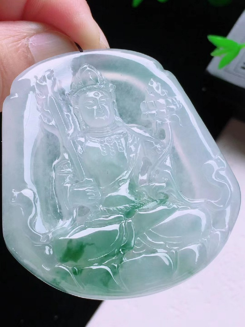 心偶玉翡翠冰飘花虚空藏菩萨吊坠缅甸a货翡翠送礼送男友生日礼物男款