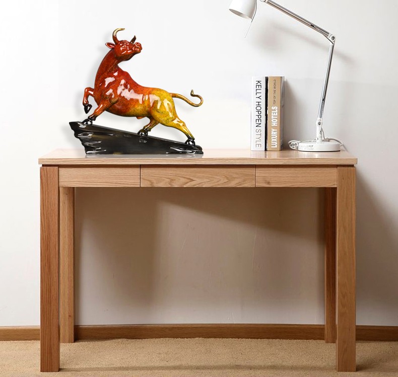 至品诚 纯铜牛摆件现代客厅招财工艺礼品牛气冲天办公室桌面装饰摆设