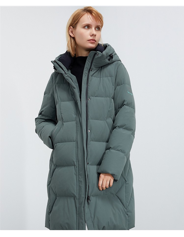 雪伦中长款羽绒服女连帽2021年新款秋冬外套商场同款修身显瘦百搭