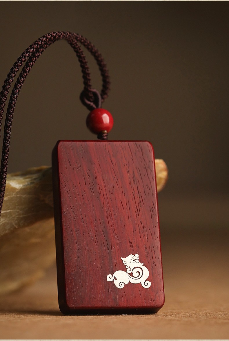 挂饰情侣项链 dz23-小叶紫檀无事牌吊坠【镶银貔貅款】-女士款【图片