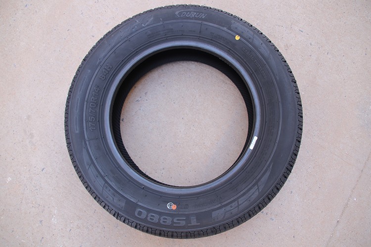 盾轮全新汽车轮胎 持久耐用 排水防滑 盾轮 235/65r17 rh01【图片