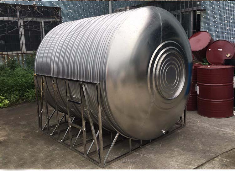 304加厚不锈钢水箱水塔蓄水罐储水箱屋顶楼顶农村家用储水罐卧式立式