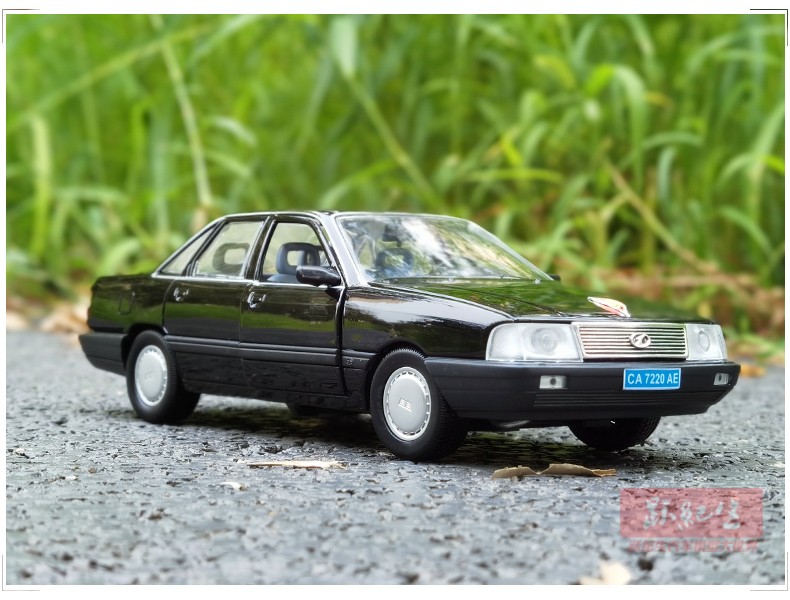原厂合金118一汽红旗ca7220ae汽车模型车模老爷车收藏送礼黑色