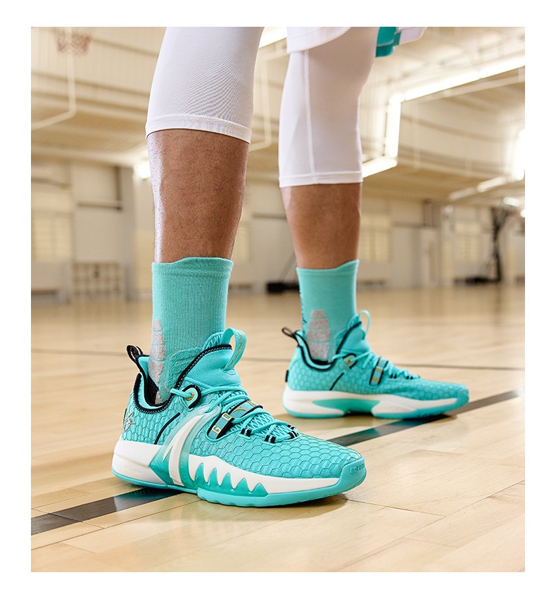 安踏gh2篮球鞋男2022春季新款海沃德2代实战低帮球鞋