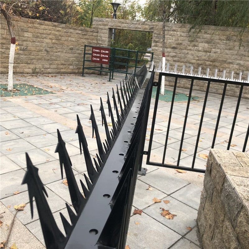 觅良防爬刺钉不锈钢镀锌围墙防盗刺别墅小区学校防盗刺围墙防攀爬刺钉