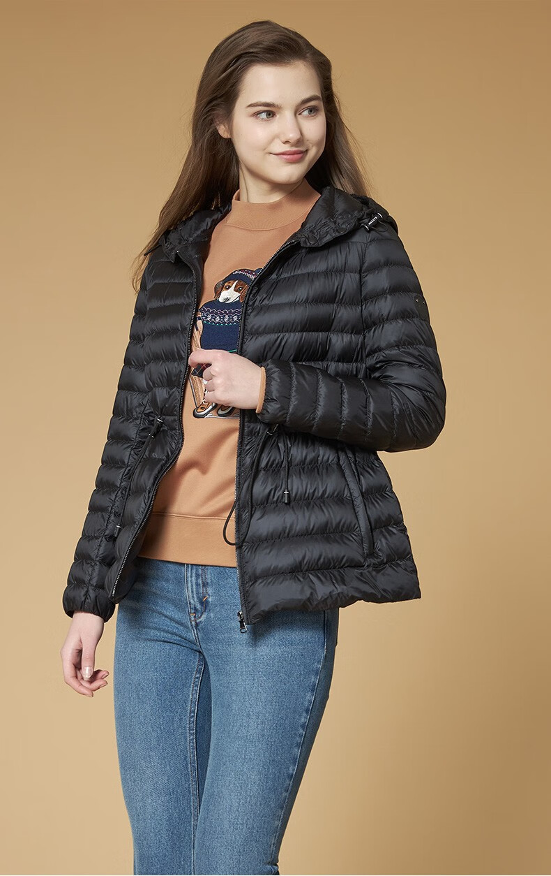 【轻薄保暖】哈吉斯hazzys 秋季新款羽绒服女腰部抽绳连帽轻薄羽绒服