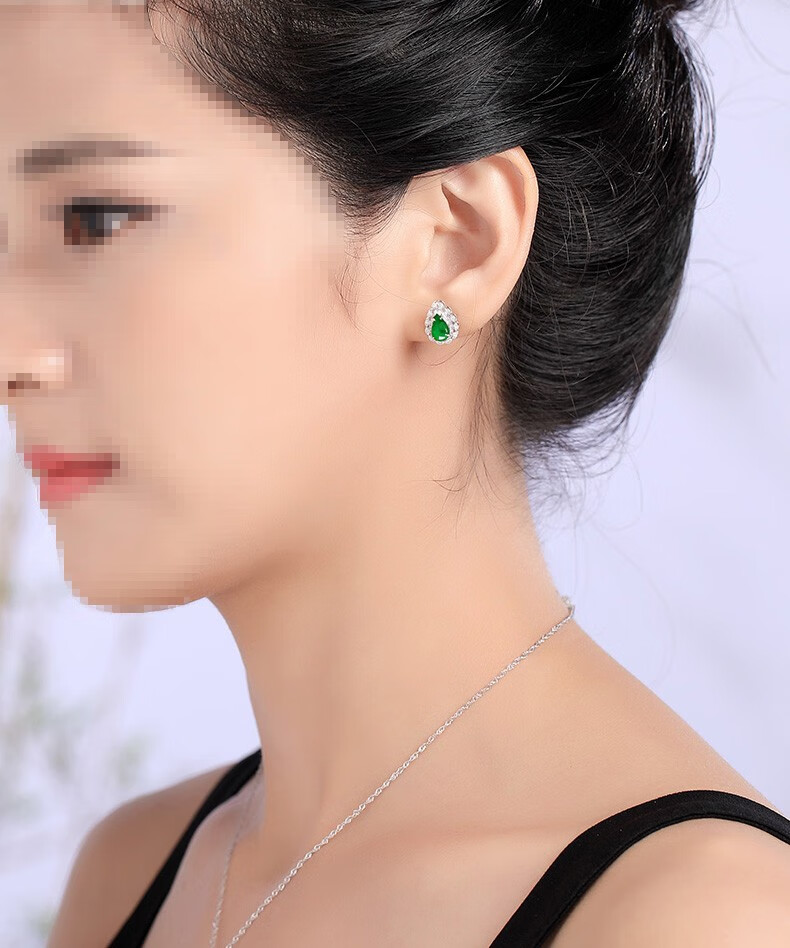 玉龙翡天 18k金镶嵌钻翡翠耳环缅甸a货冰种满绿翡翠耳钉女款