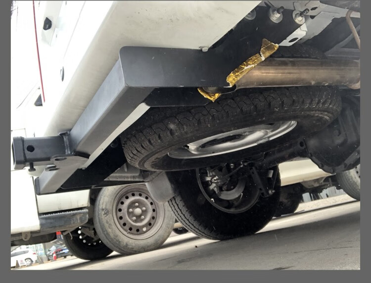 振新福特全顺拖车杠经典全顺拖车钩改装房车牵引杠后踏板防撞梁保险杠