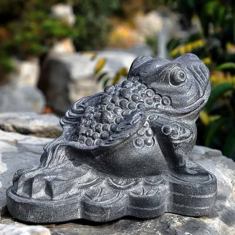 石雕石头三足金蟾摆件小石头雕刻青石招财风水旺财三脚吐水石雕金蝉蜍