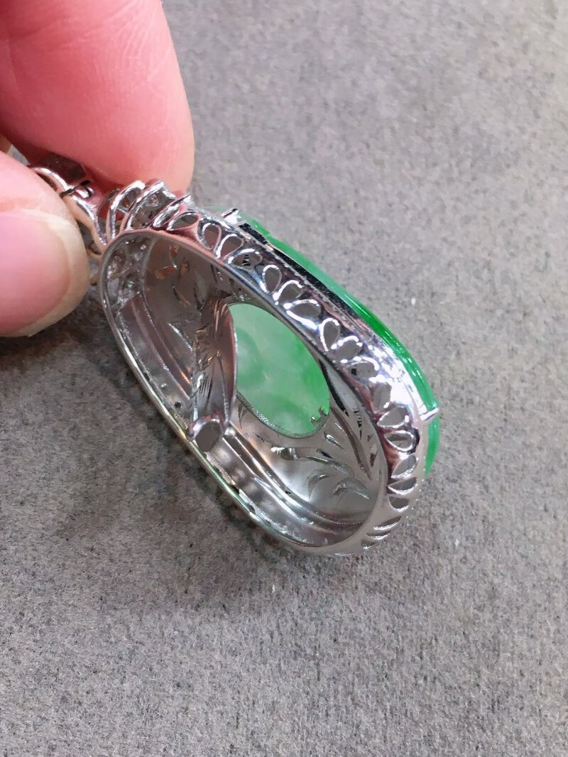 玉佳佳冰阳绿如意翡翠吊坠18k金镶嵌女款送礼玉坠珠宝项链挂件整体