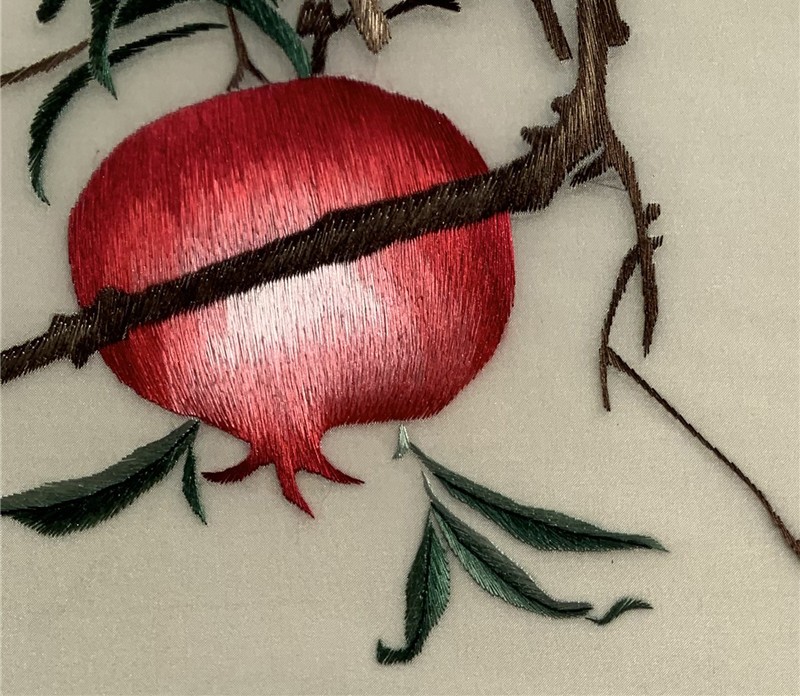 汉宫 苏绣挂画新中式纯手工刺绣客厅装饰画1--4丝石榴成品绣画高档