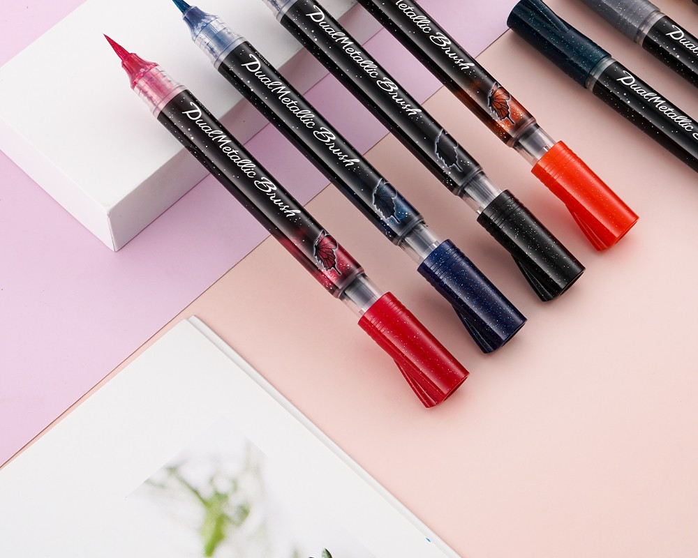 日本pentel派通金属色蝴蝶软头小楷毛笔彩色闪粉brush软笔便携勾线笔