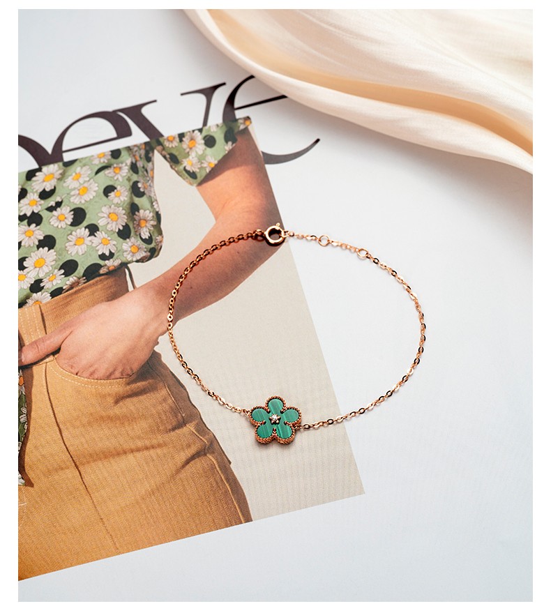 诗普琳勿忘我系列18k金钻石手链单花孔雀石贝壳玉髓手链kb221502kb22