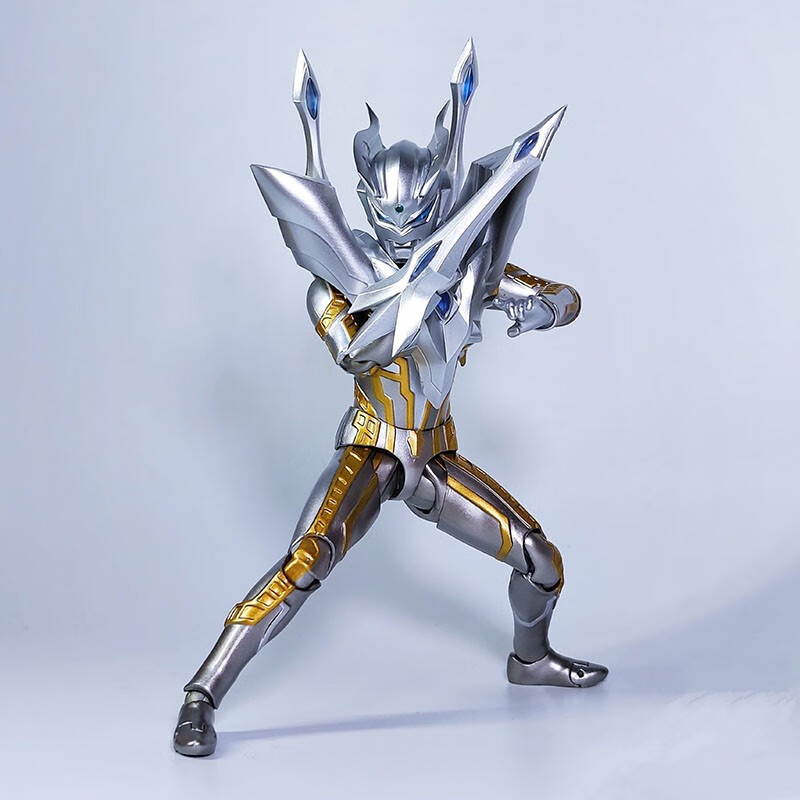 黑暗艾克斯奥特曼手办shf磁控发光21关节可动终极闪耀赛罗帕拉吉之盾