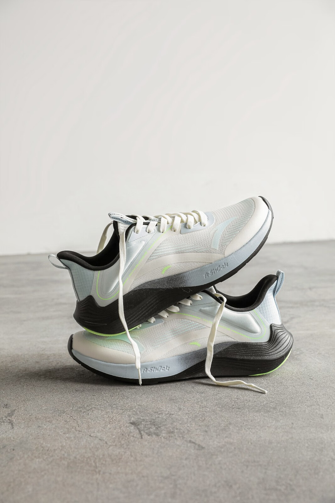 【毒刺2】安踏男鞋运动鞋2022秋季新款轻便减震休闲鞋跑步鞋男士运动