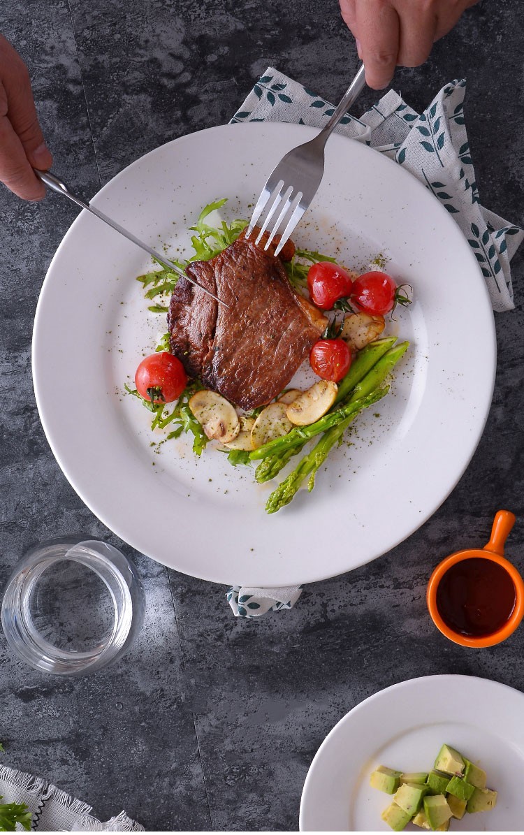 京兰牛排盘子白色创意家用陶瓷菜盘碟子酒店西餐餐具平盘白瓷盘西餐盘