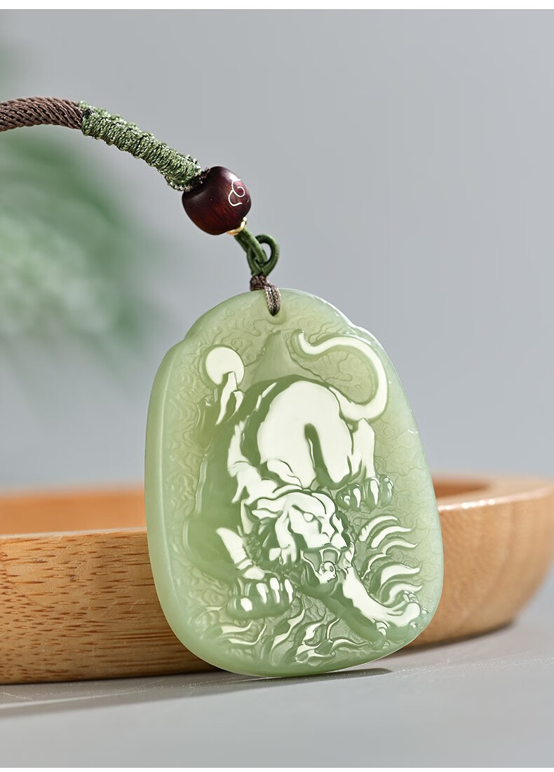 yunitongxing和田玉青玉下山虎吊坠男玉虎本命年玉石挂件十二生肖属虎