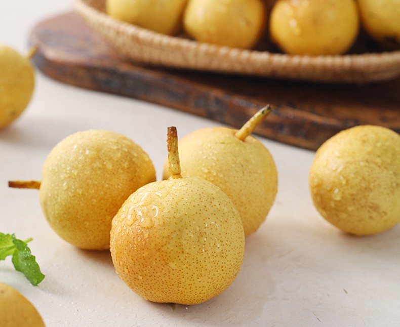 2021现摘香水梨子正宗东北酸甜小香水梨软濡多汁新鲜水果软梨15斤装中