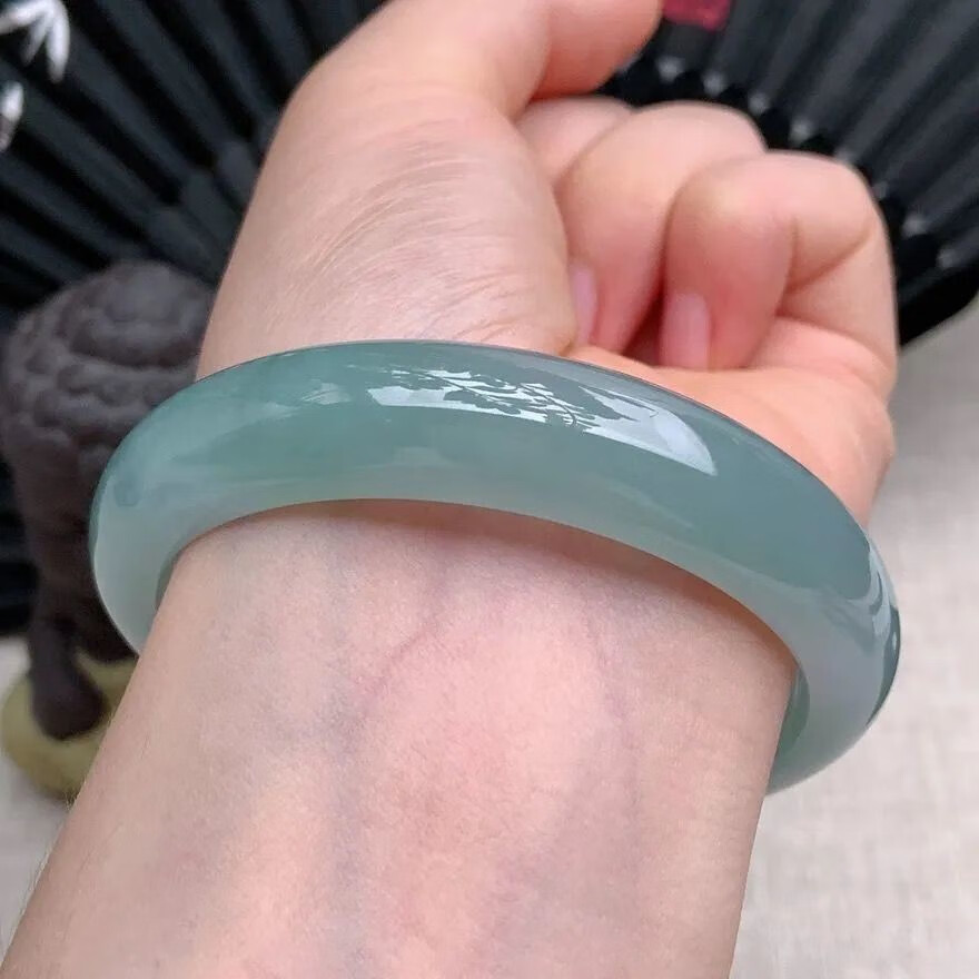 引领世家老坑缅甸冰种晴底翡翠手镯浅绿飘花玉手镯b处理真玉镯送礼带