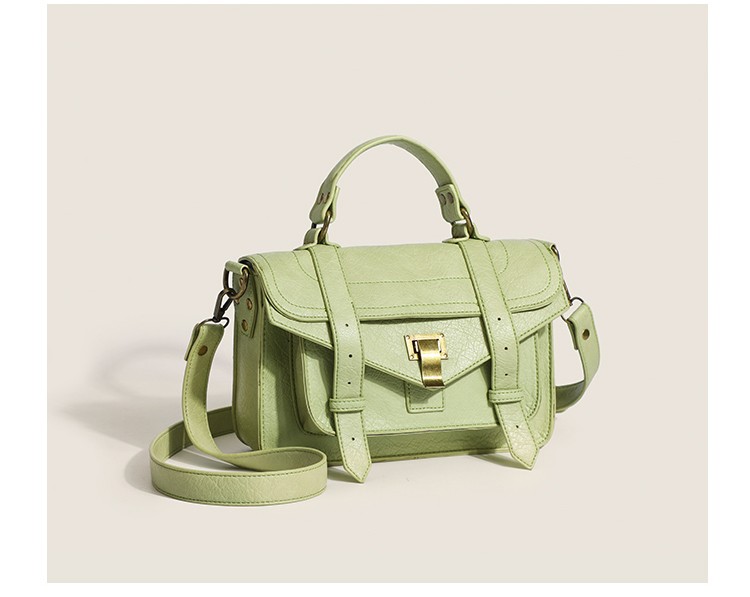 莫尔克新款复古女邮差包手提高级感单肩斜跨女包红色小号