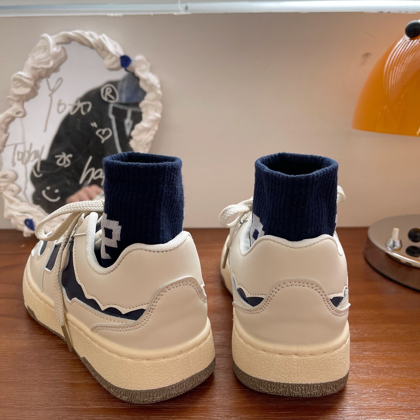 环球ins厚底板鞋女学生复古德训鞋2022春季百搭港风小众休闲运动女鞋