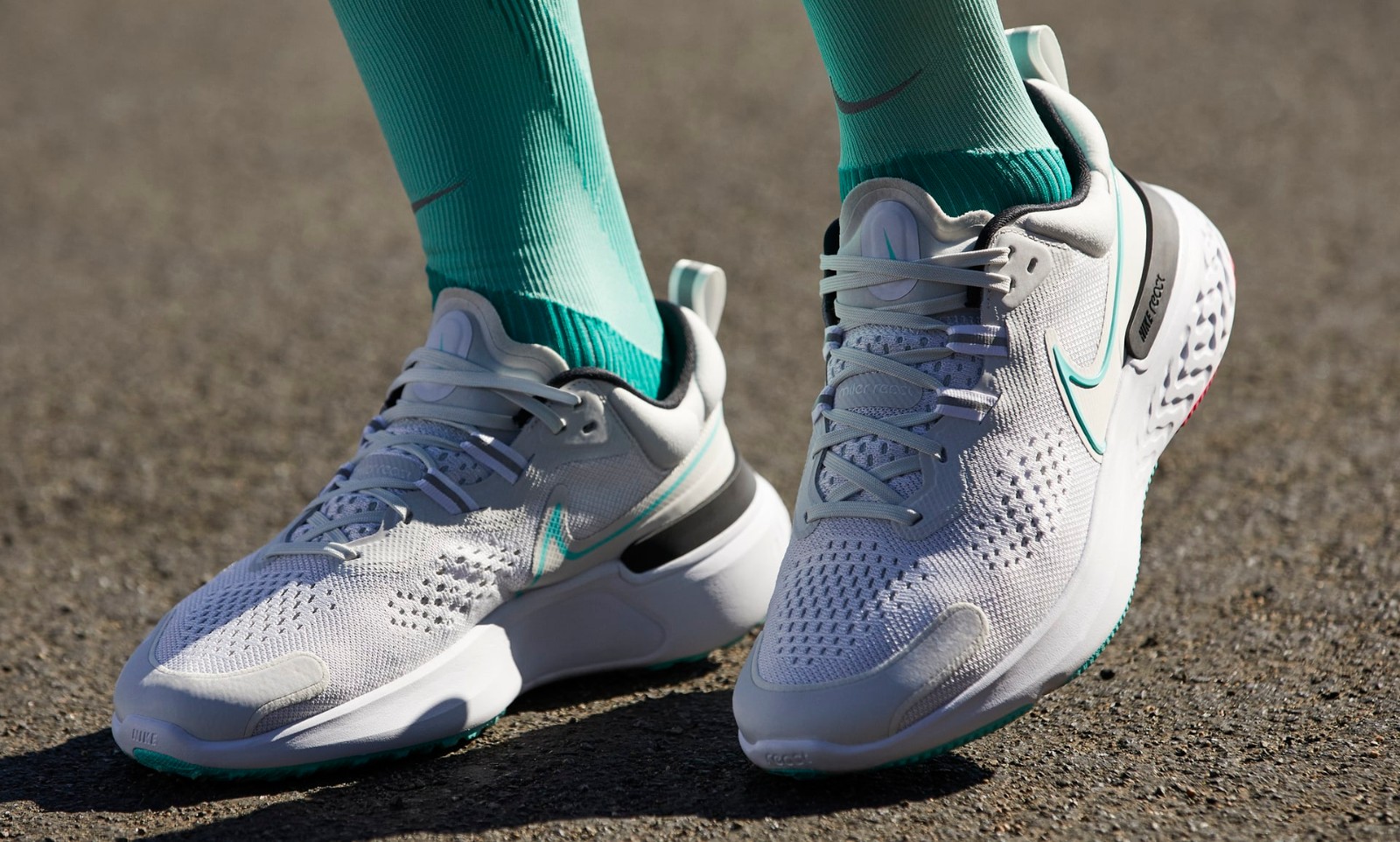 nike耐克react miler 2 男士经典透气轻便舒适减震缓冲跑鞋运动鞋