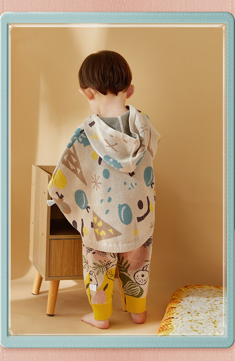 乖奇熊婴儿外出斗篷秋冬季宝宝连帽披风针织保暖挡风毛线衣秋装雪地